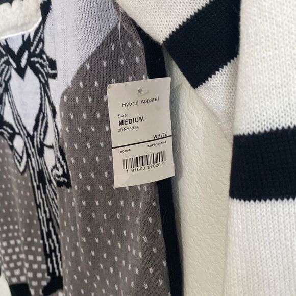 DISNEY TIM BURTON’S The Nightmare Before Christmas Women’s Sweater Size M NWT - Picture 4 of 8